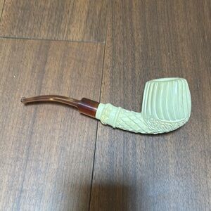 Vintage CAD MEERSCHAUM Carved Smoking Pipe